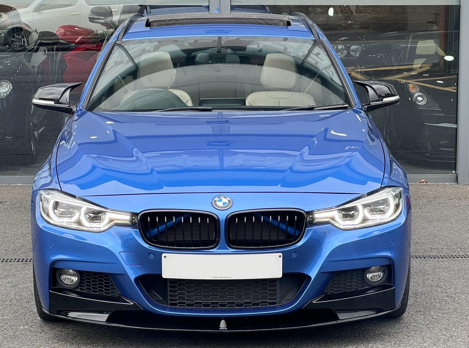 Used BMW 3 Series 2015 for sale - 76899198: Photo 2