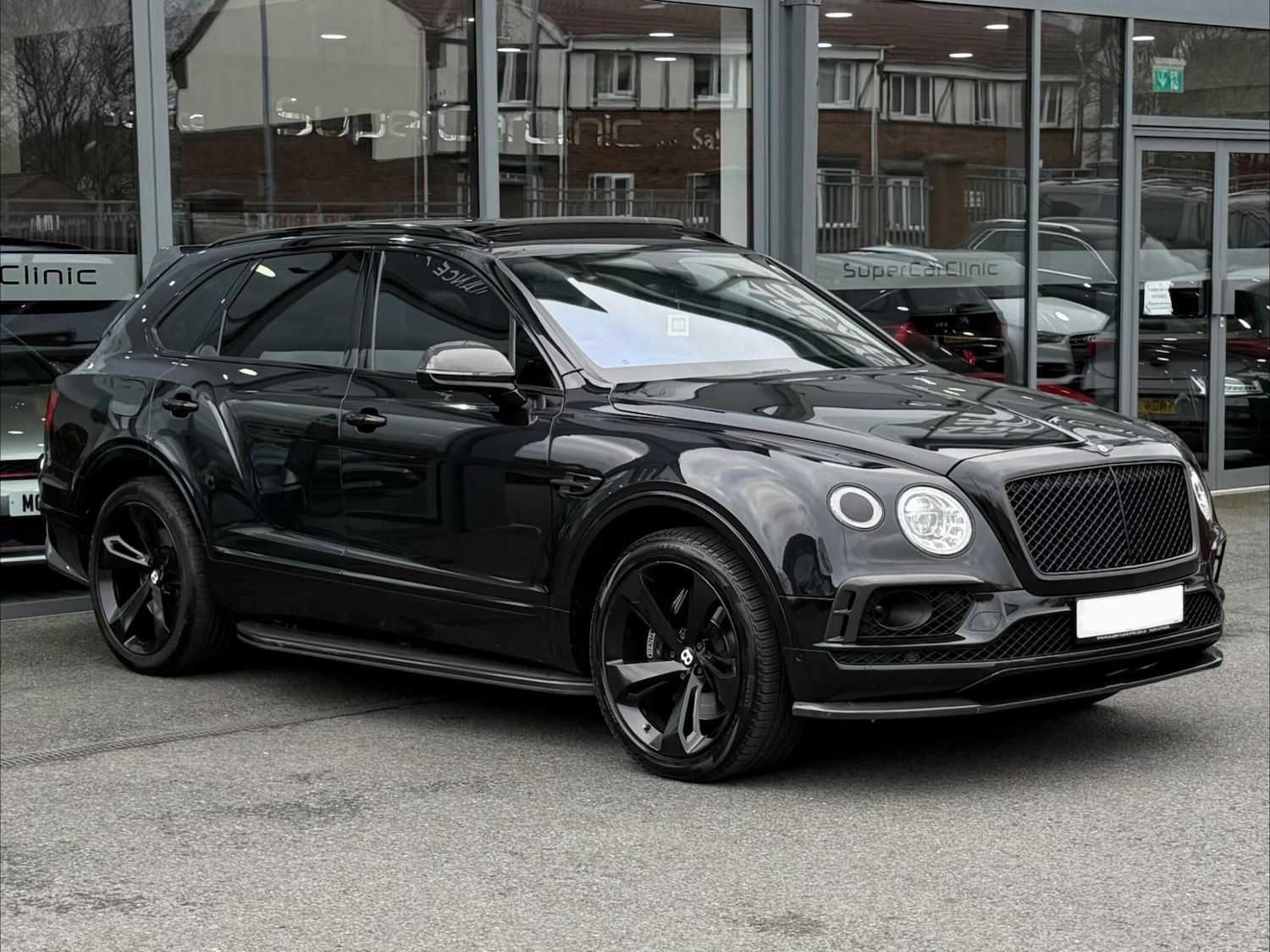 Used Bentley Bentayga 2017 for sale - 77468608: Photo 4