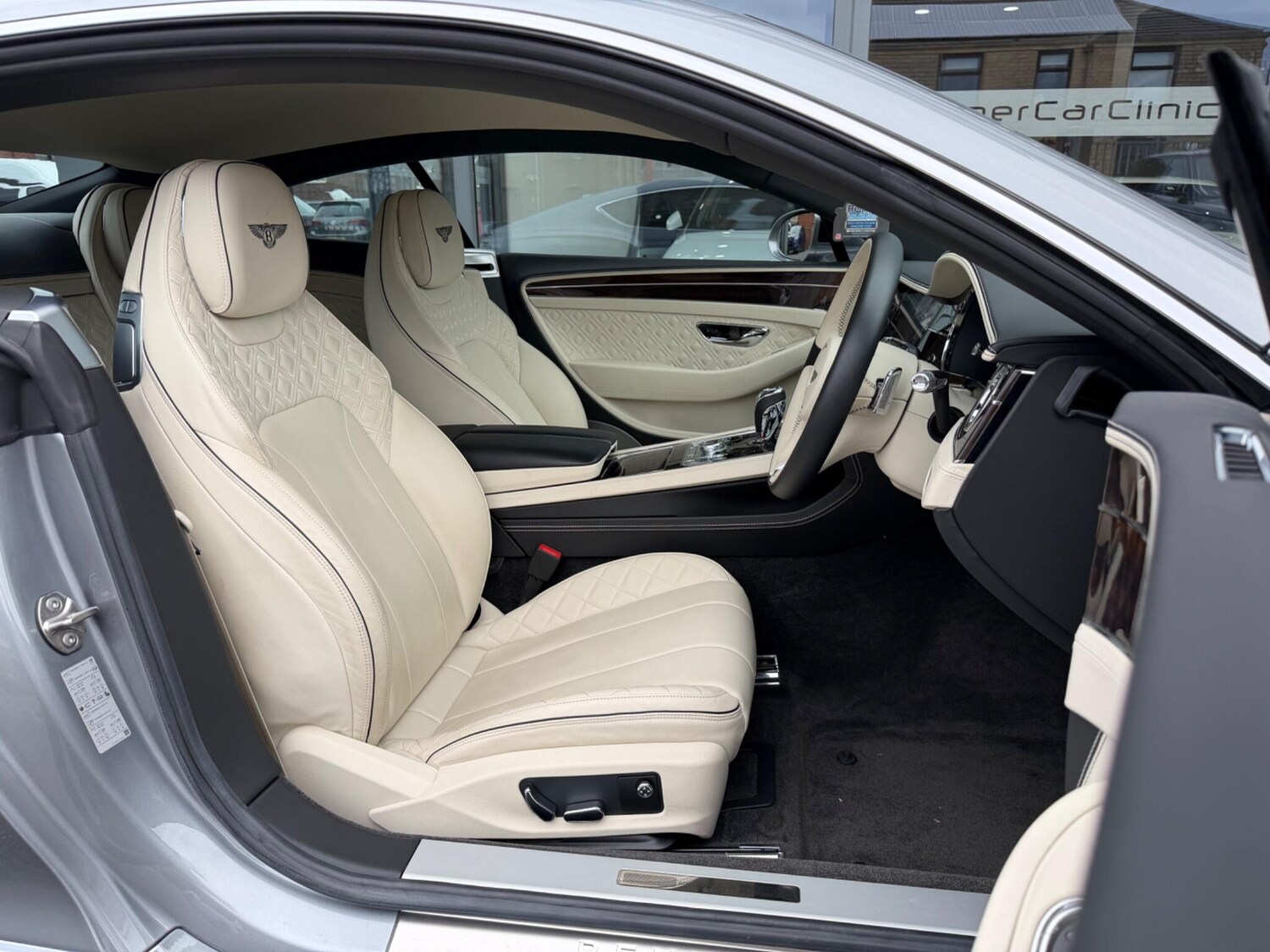 Used Bentley Continental 2018 for sale - 78100109: Photo 12