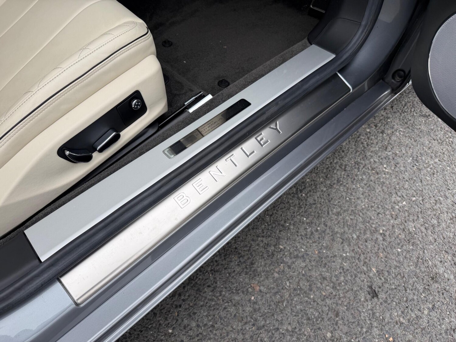 Used Bentley Continental 2018 for sale - 78100109: Photo 15