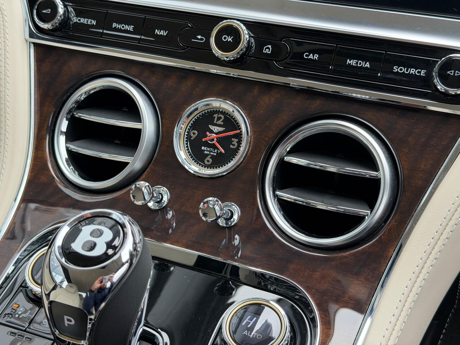 Used Bentley Continental 2018 for sale - 78100109: Photo 19