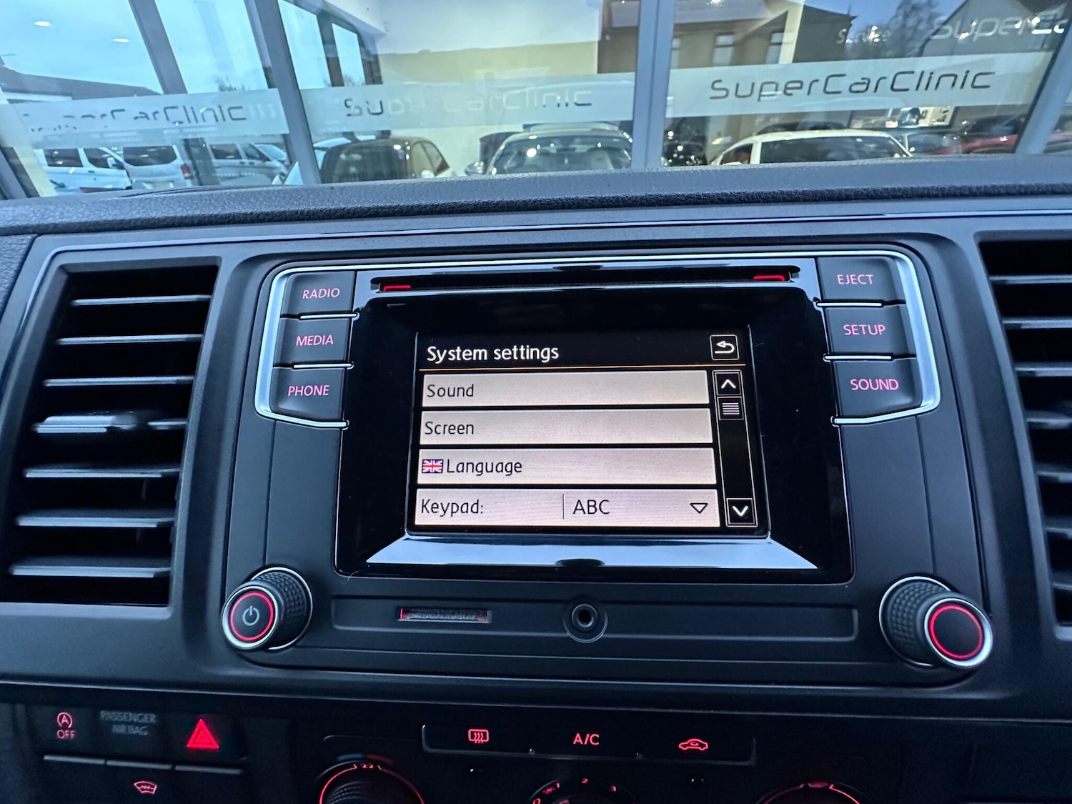 Used Volkswagen Transporter 2016 for sale - 78034320: Photo 24