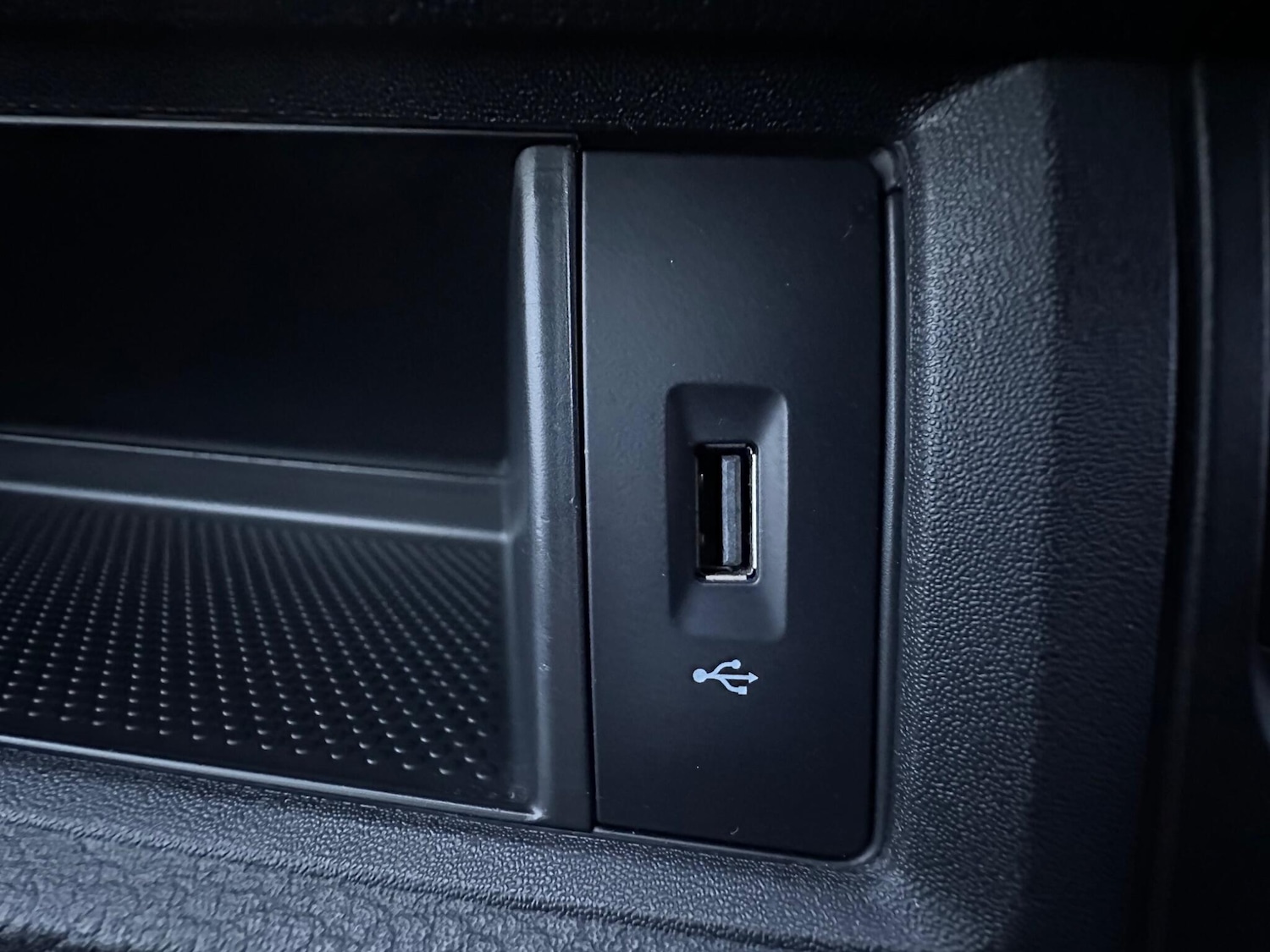 Used Volkswagen Transporter 2016 for sale - 78034320: Photo 27