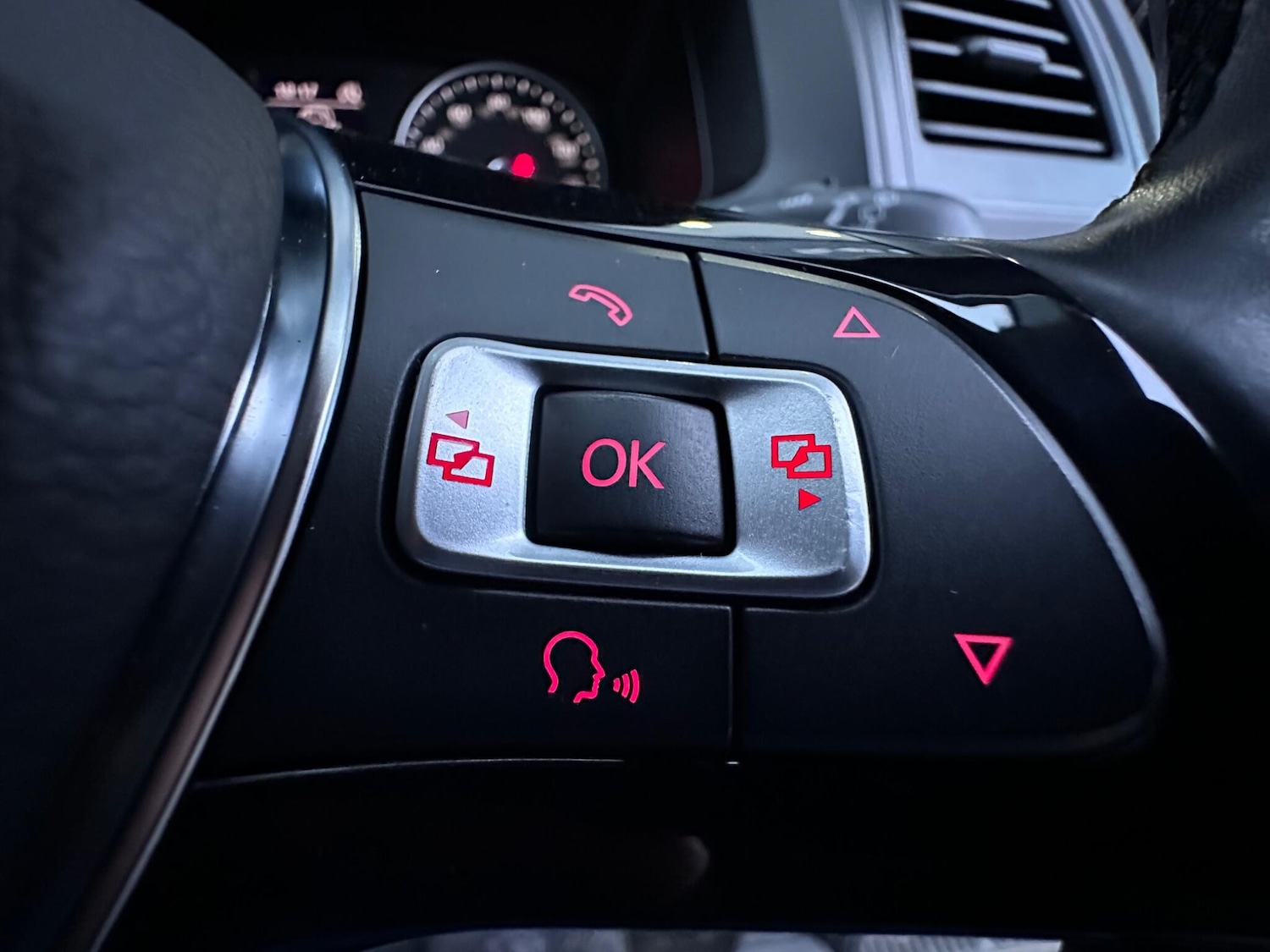 Used Volkswagen Transporter 2016 for sale - 78034320: Photo 28