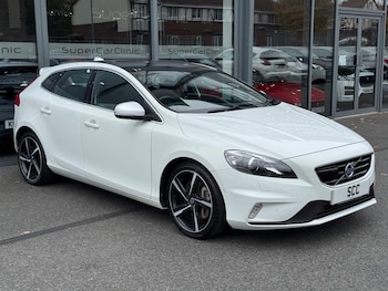 Volvo V40 feature image