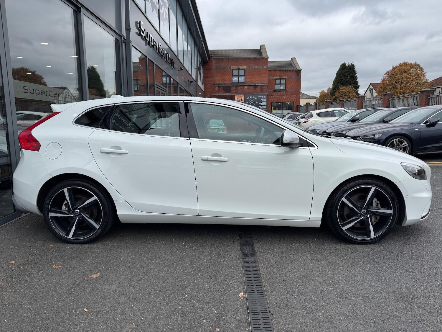 Used Volvo V40 2025 for sale - 77050150: Photo 5