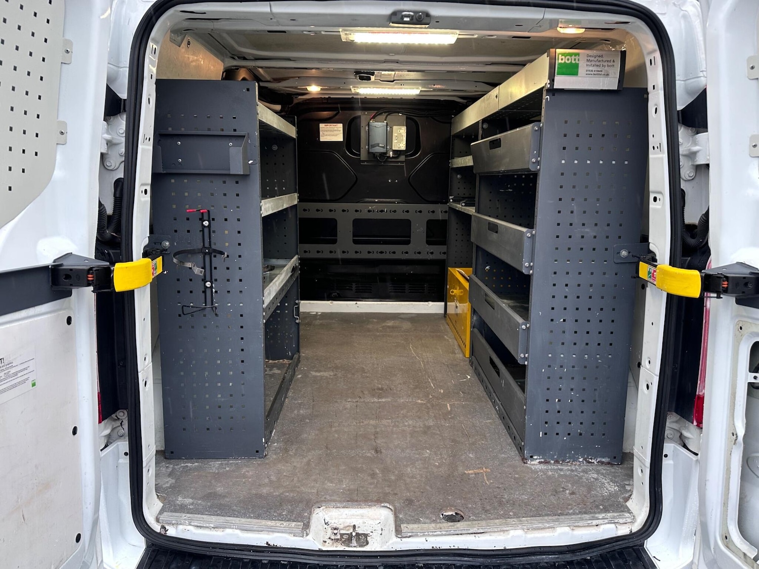 Used Ford Transit Custom 2019 for sale - 77647173: Photo 11