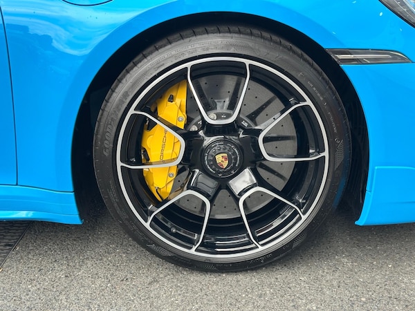 Used Porsche 911 2023 for sale - 75740846: Photo 13