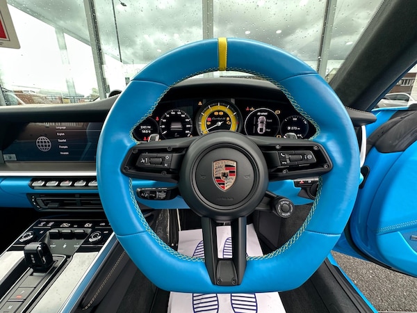 Used Porsche 911 2023 for sale - 75740846: Photo 16