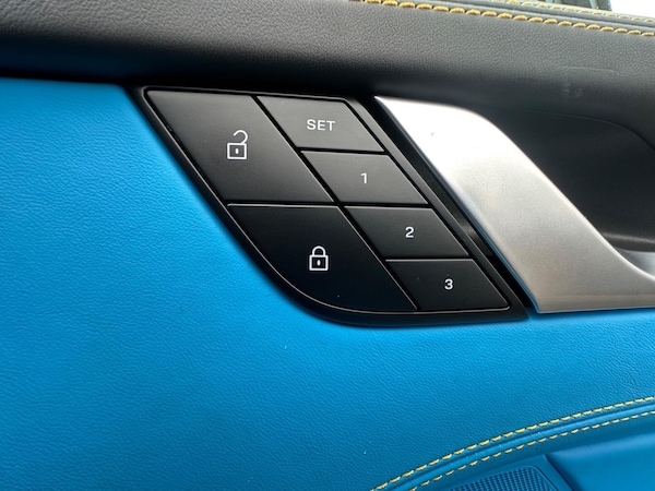Used Porsche 911 2023 for sale - 75740846: Photo 17