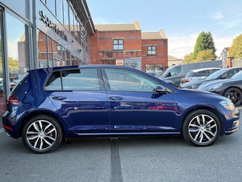 Used Volkswagen Golf 2018 for sale - 79521603: Photo