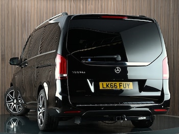 Used Mercedes-Benz V-Class 2023 for sale - 78228330: Photo