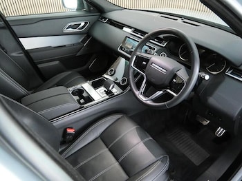 Used Land Rover Range Rover Velar 2023 for sale - 79359382: Photo