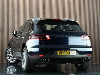 Used Porsche Macan 2018 for sale - 78443992: Photo