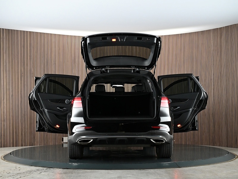 Used Mercedes-Benz GLC 2018 for sale - 78182235: Photo 18