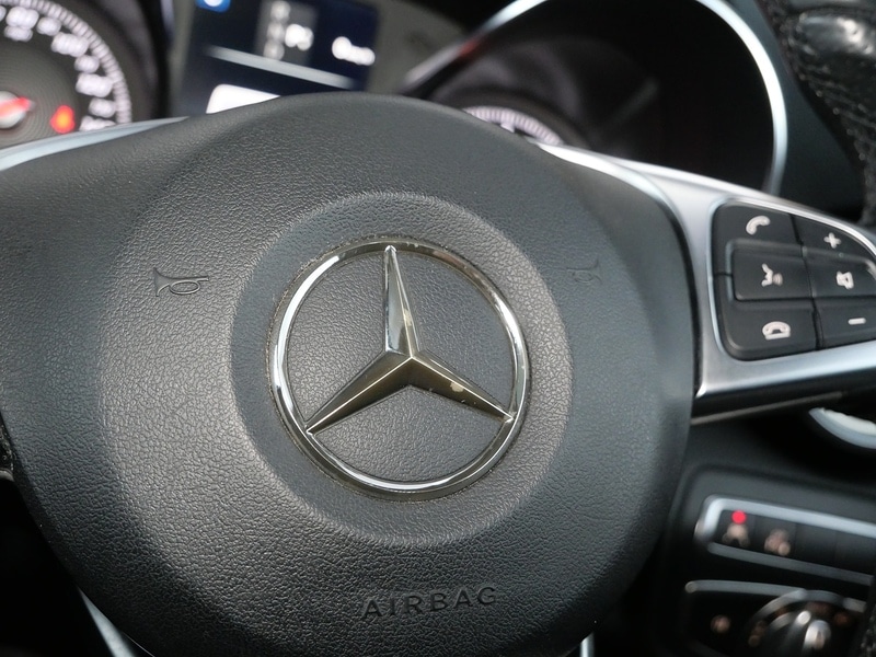 Used Mercedes-Benz GLC 2018 for sale - 78182235: Photo 38