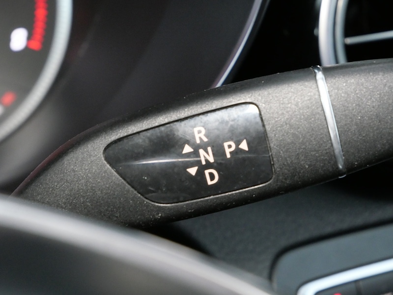 Used Mercedes-Benz GLC 2018 for sale - 78182235: Photo 40