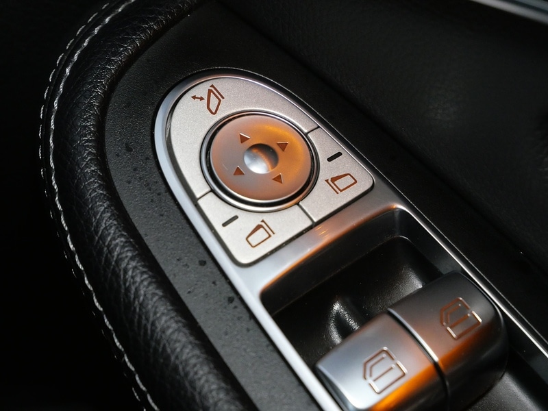 Used Mercedes-Benz GLC 2018 for sale - 78182235: Photo 42