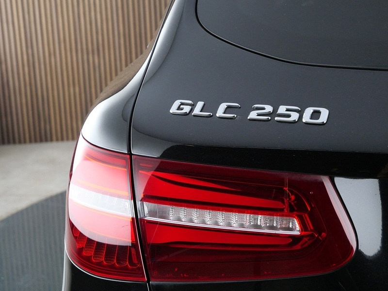 Used Mercedes-Benz GLC 2018 for sale - 78182235: Photo 44