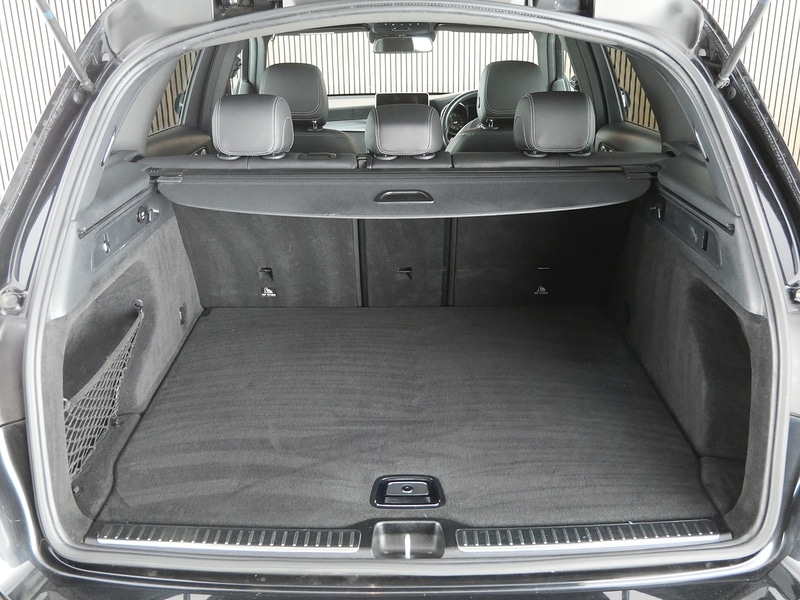 Used Mercedes-Benz GLC 2018 for sale - 78182235: Photo 49