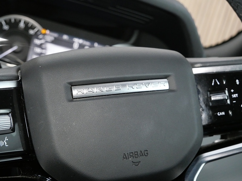 Used Land Rover Range Rover Evoque 2023 for sale - 77437833: Photo 38