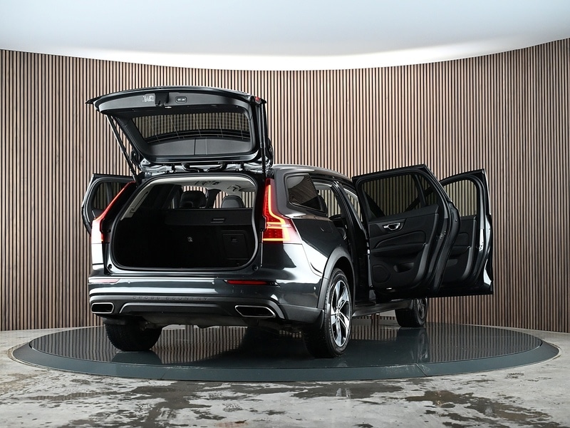 Used Volvo V60 2020 for sale - 77384825: Photo 19