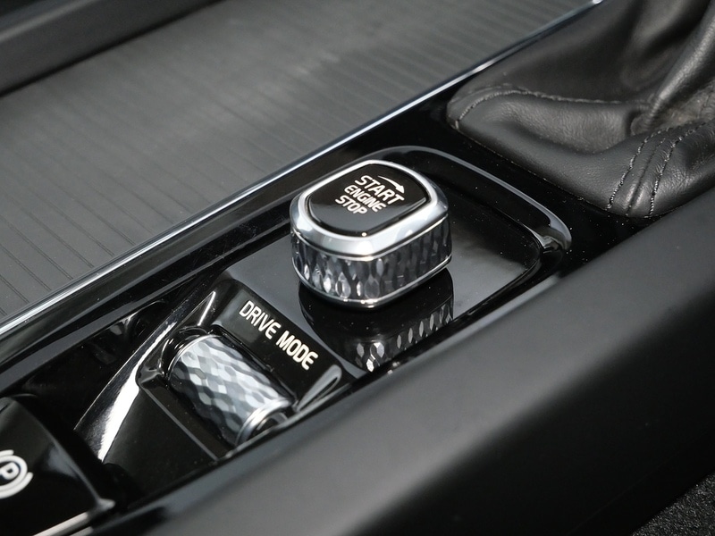 Used Volvo V60 2020 for sale - 77384825: Photo 41