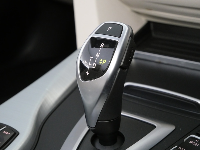 Used BMW 4 Series 2019 for sale - 78197509: Photo 39