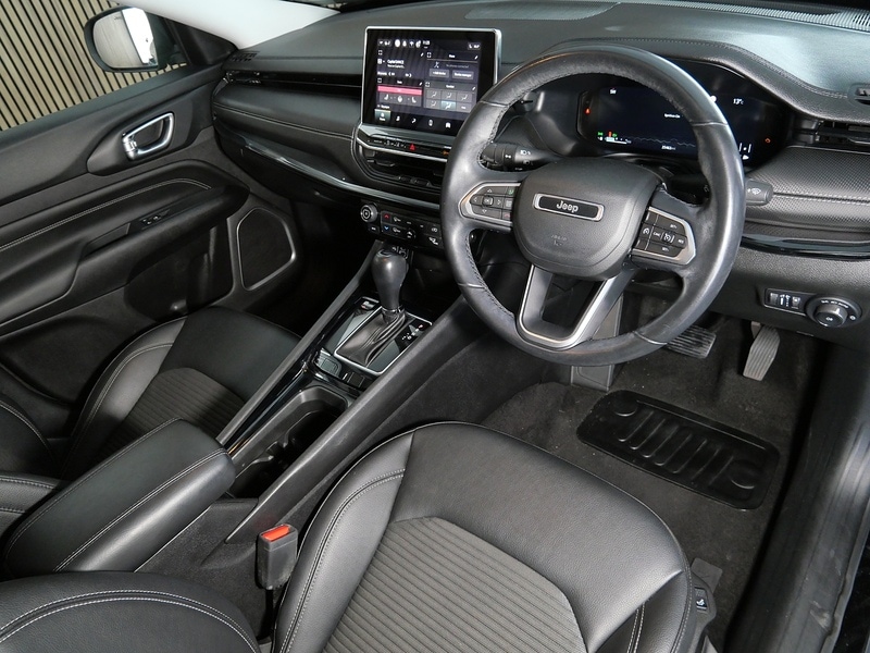 Used Jeep Compass 2023 for sale - 77998371: Photo 3