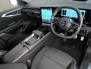 Used Renault Austral 2023 for sale - 78412832: Photo