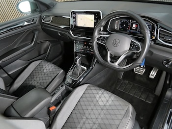 Used Volkswagen T-Roc 2023 for sale - 78904527: Photo