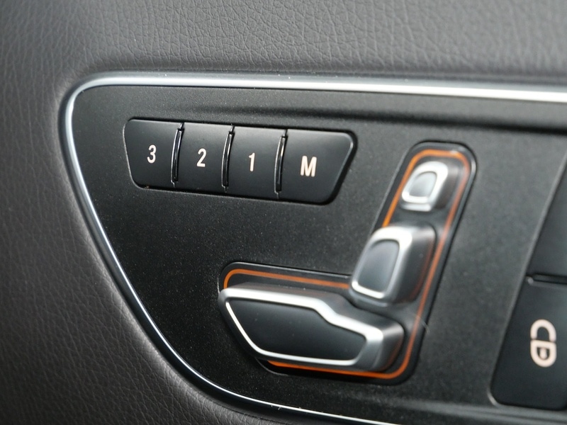 Used Mercedes-Benz A-Class 2017 for sale - 77953467: Photo 41