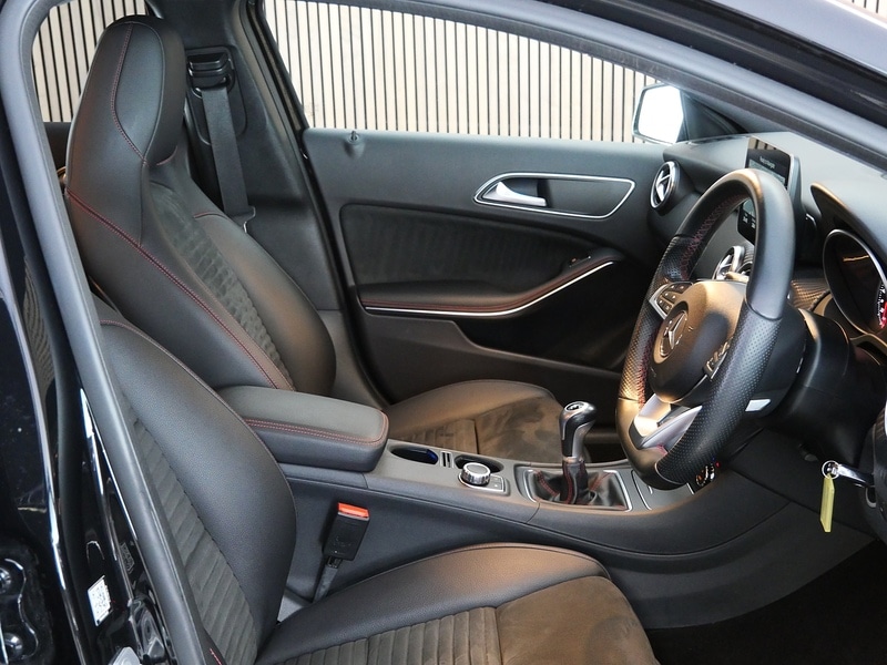 Used Mercedes-Benz A-Class 2016 for sale - 77840765: Photo 31