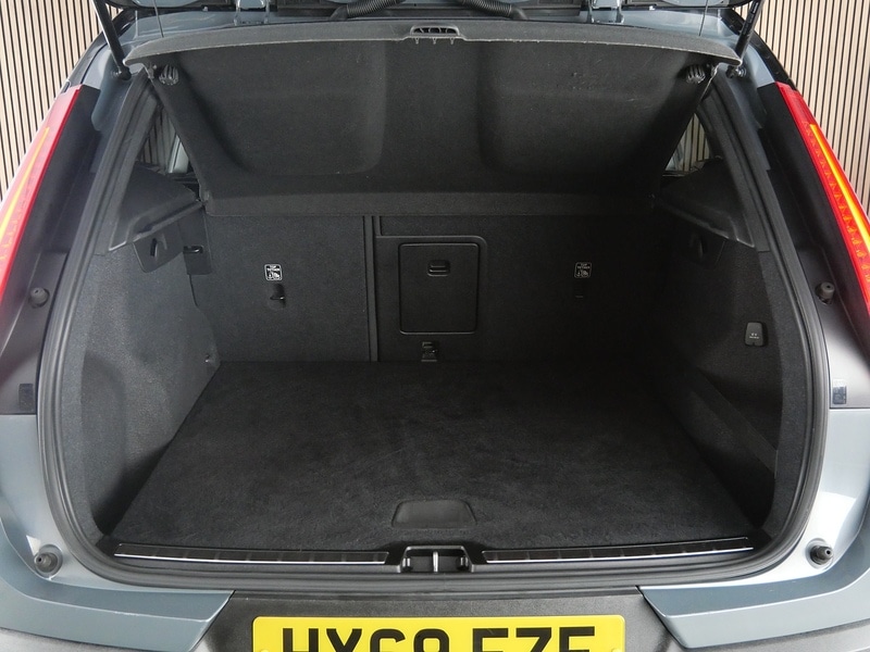 Used Volvo XC40 2020 for sale - 78012668: Photo 48