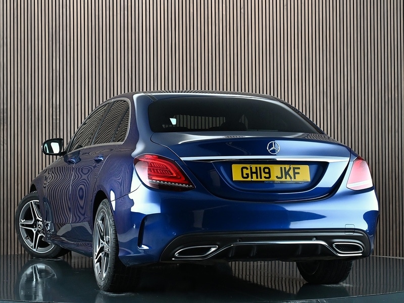 Used Mercedes-Benz C Class 2019 for sale - 77384822: Photo 2