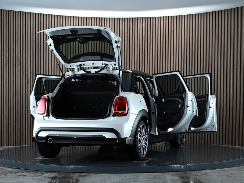 Used MINI Hatch 2023 for sale - 77840728: Photo 19