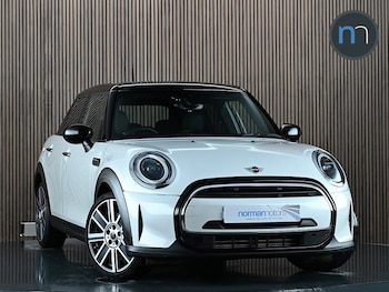 MINI Hatch feature image