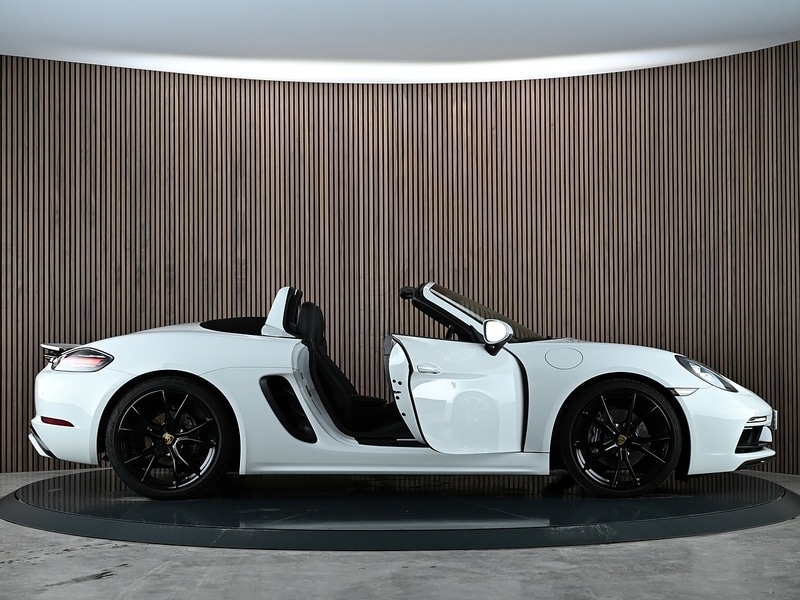 Used Porsche 718 Boxster 2017 for sale - 77384770: Photo 20