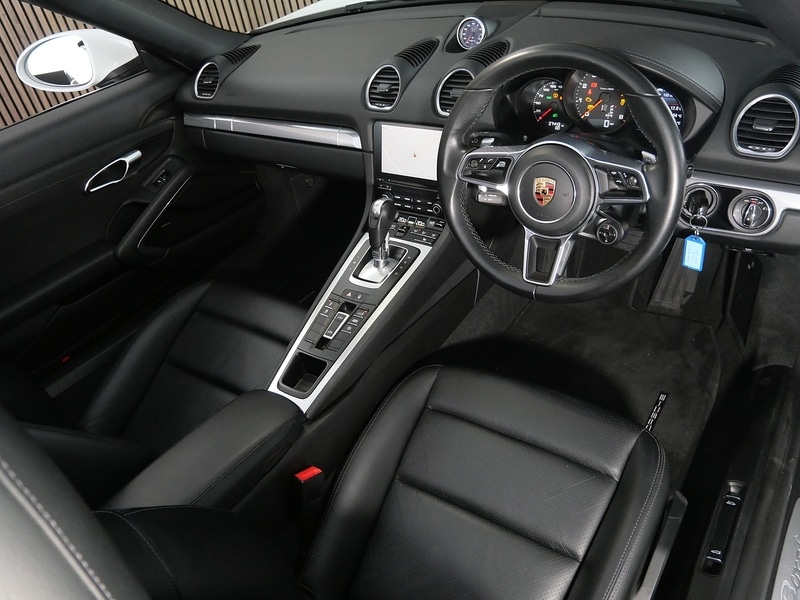 Used Porsche 718 Boxster 2017 for sale - 77384770: Photo 3