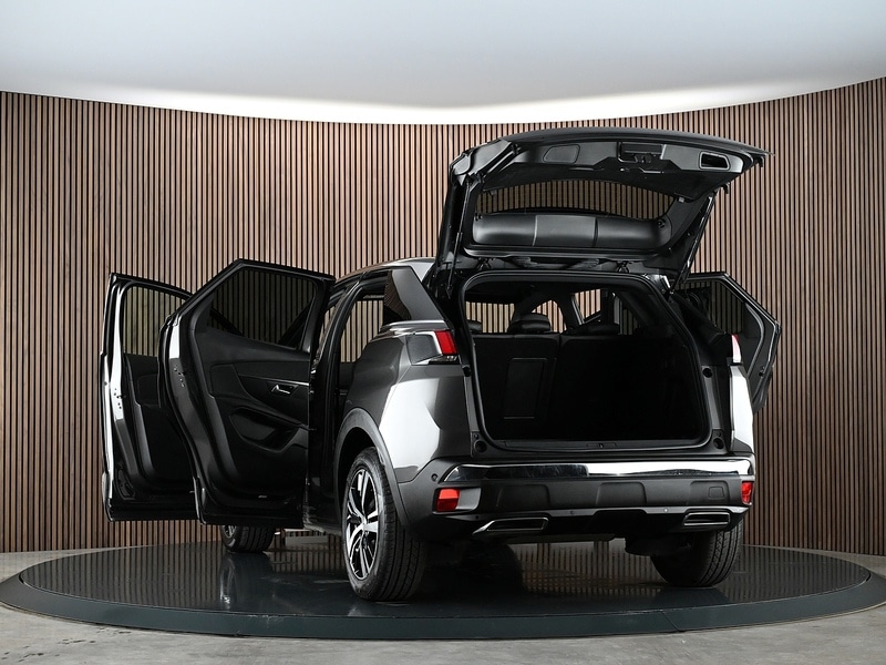 Used Peugeot 3008 2018 for sale - 77953469: Photo 17