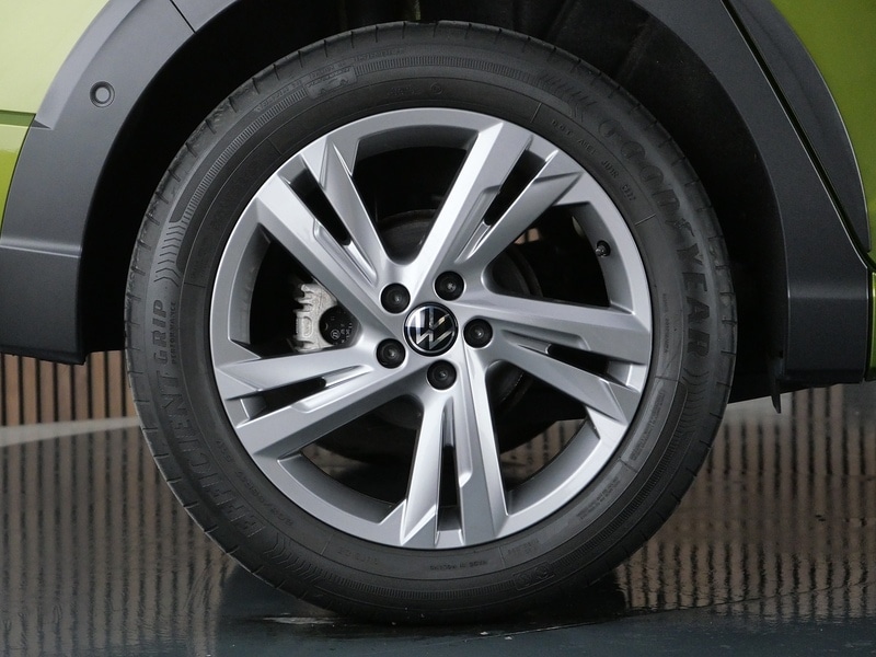 Used Volkswagen Taigo for sale - 77998376: Photo 47