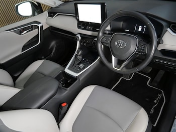 Used Toyota RAV4 2023 for sale - 79130026: Photo