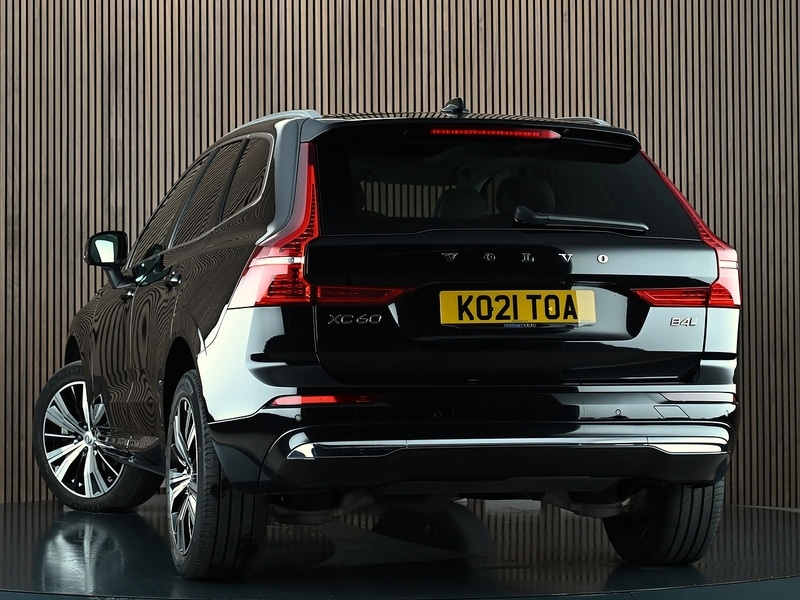 Used Volvo XC60 2021 for sale - 77953470: Photo 2