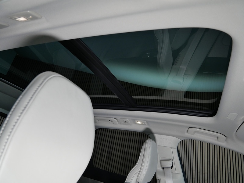 Used Volvo XC60 2021 for sale - 77953470: Photo 34