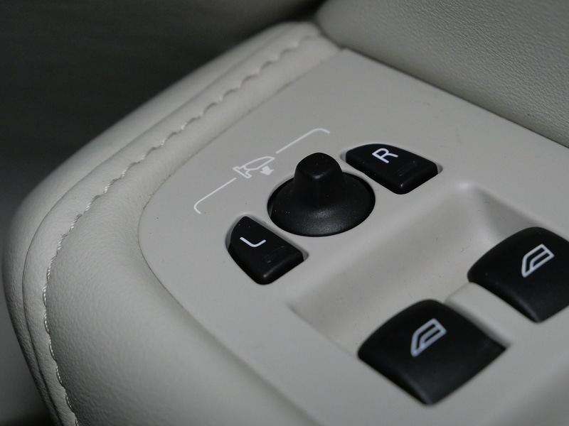 Used Volvo XC60 2021 for sale - 77953470: Photo 44