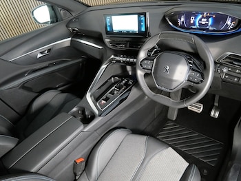 Used Peugeot 3008 2024 for sale - 79385544: Photo