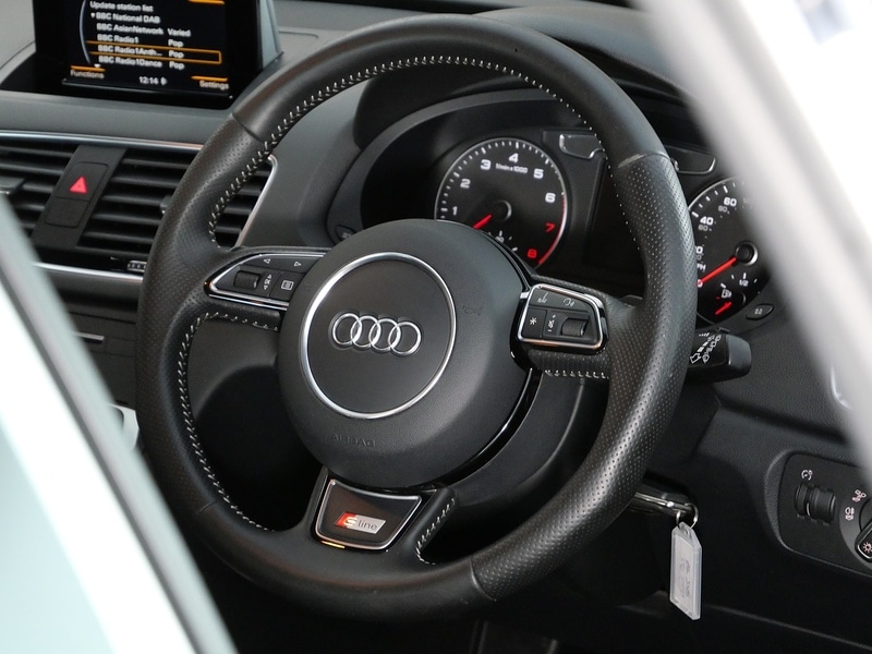 Used Audi Q3 2015 for sale - 77437836: Photo 24