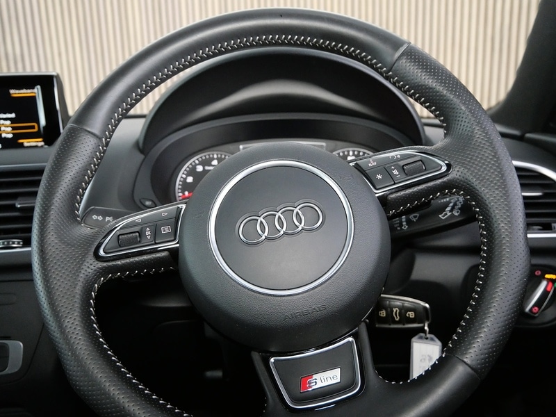 Used Audi Q3 2015 for sale - 77437836: Photo 35