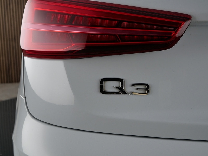 Used Audi Q3 2015 for sale - 77437836: Photo 41