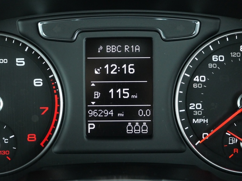 Used Audi Q3 2015 for sale - 77437836: Photo 47